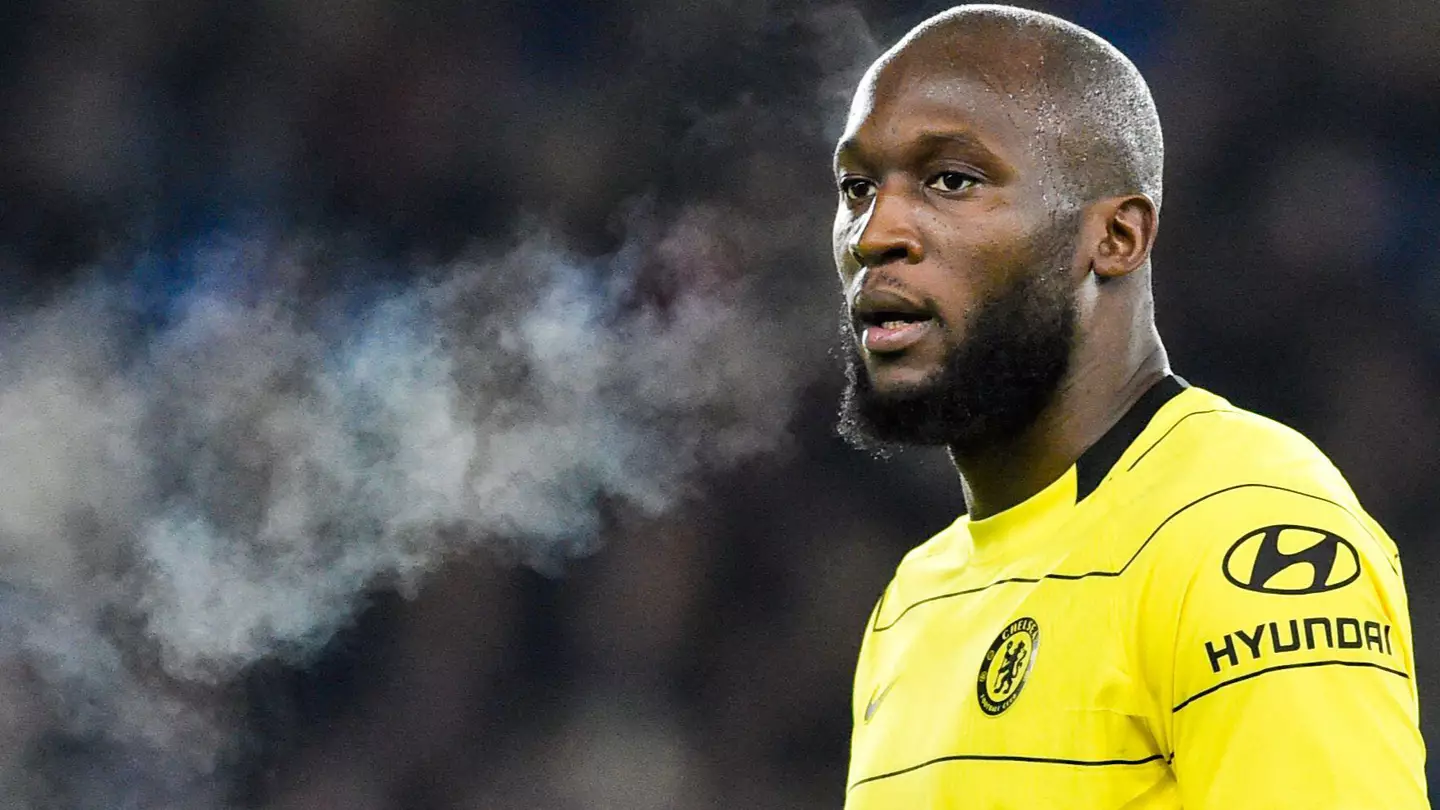 Romelu Lukaku of Chelsea blows out steam during the Premier League match between Brighton & Hove Albion and Chelsea. (Alamy)