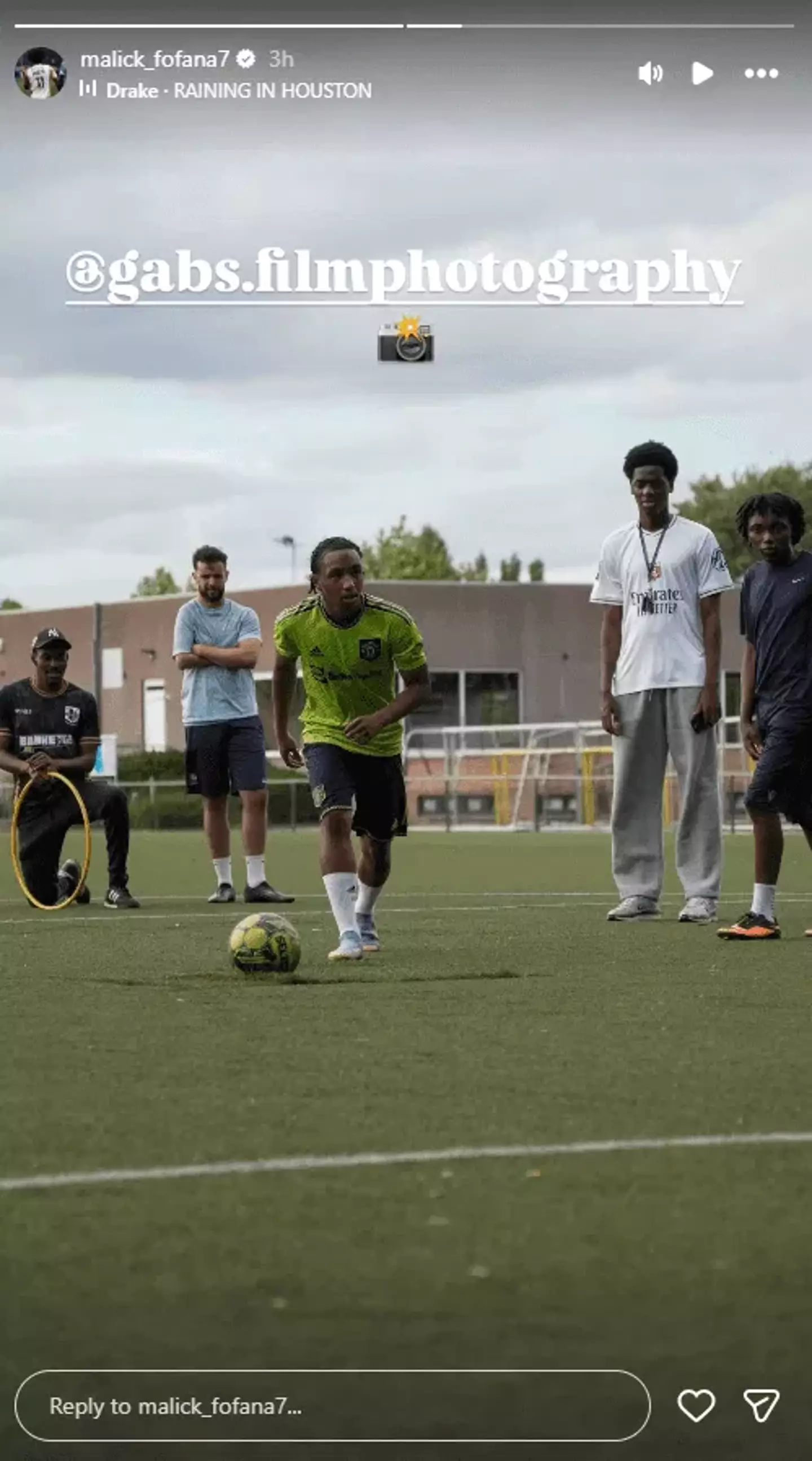 Fofana has got people talking after wearing the jersey. Image credit: Instagram/malick_fofana7