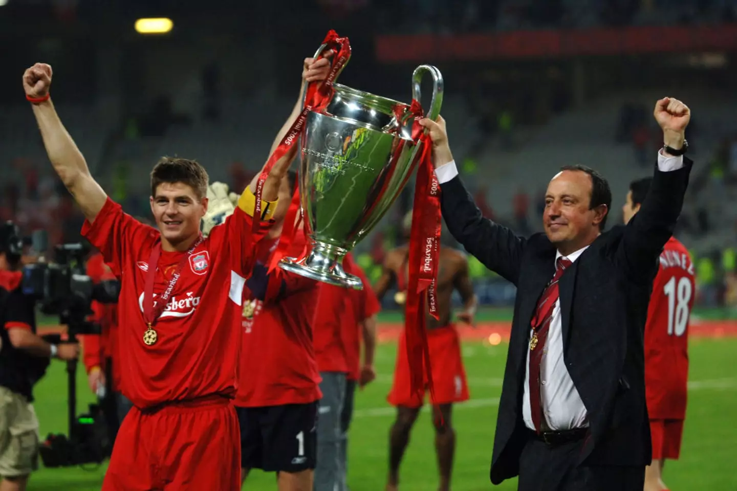 Steven Gerrard and Rafa Benitez won the 2005 Champions League together. (Image: Getty)
