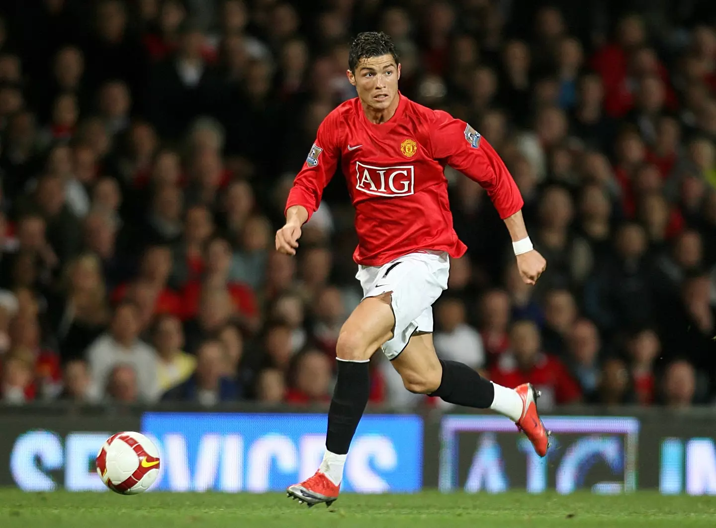 Ronaldo is a Red Devil once again at City's loss