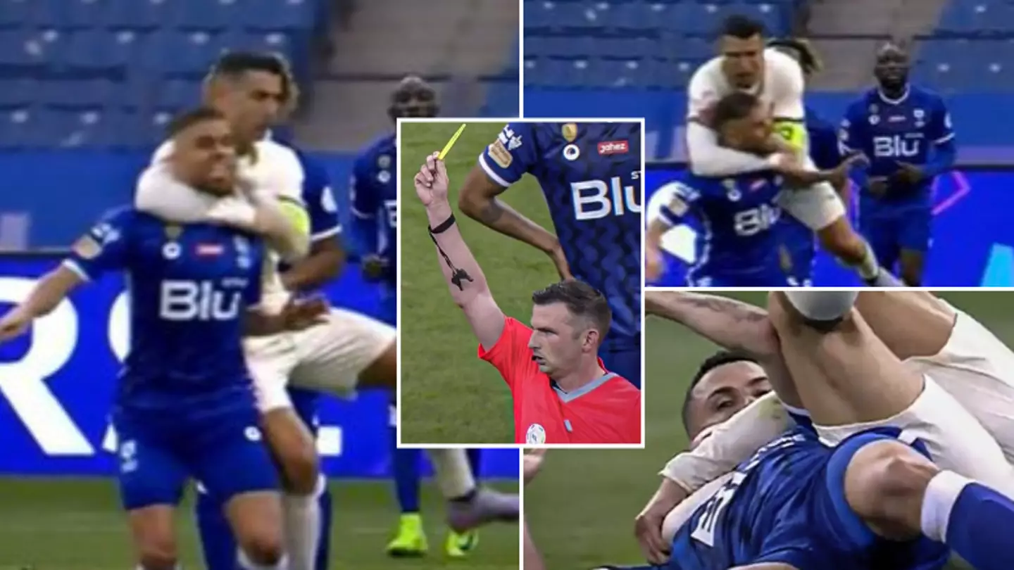 Cristiano Ronaldo booked for headlock on opponent, his MMA career starts now
