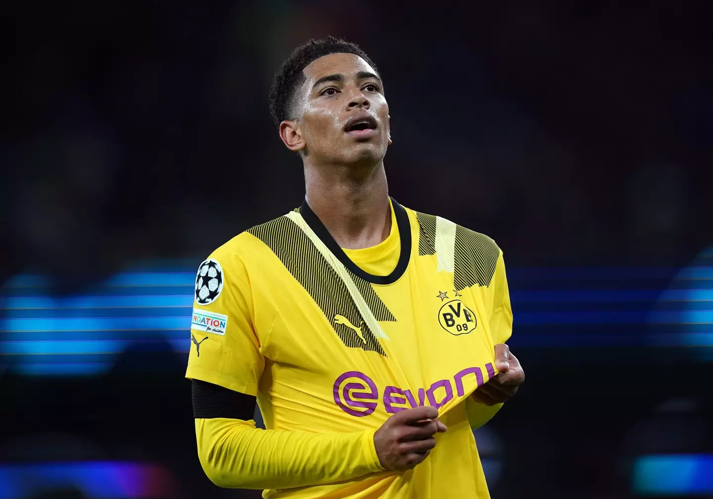 Jude Bellingham is ready to leave Borussia Dortmund next summer and won't be short of suitors. (Alamy)