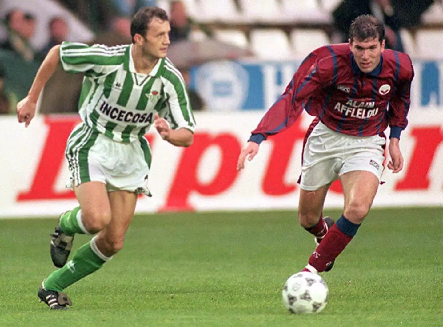 Zidane during his days at Bordeaux in 1995. Image credit: Getty