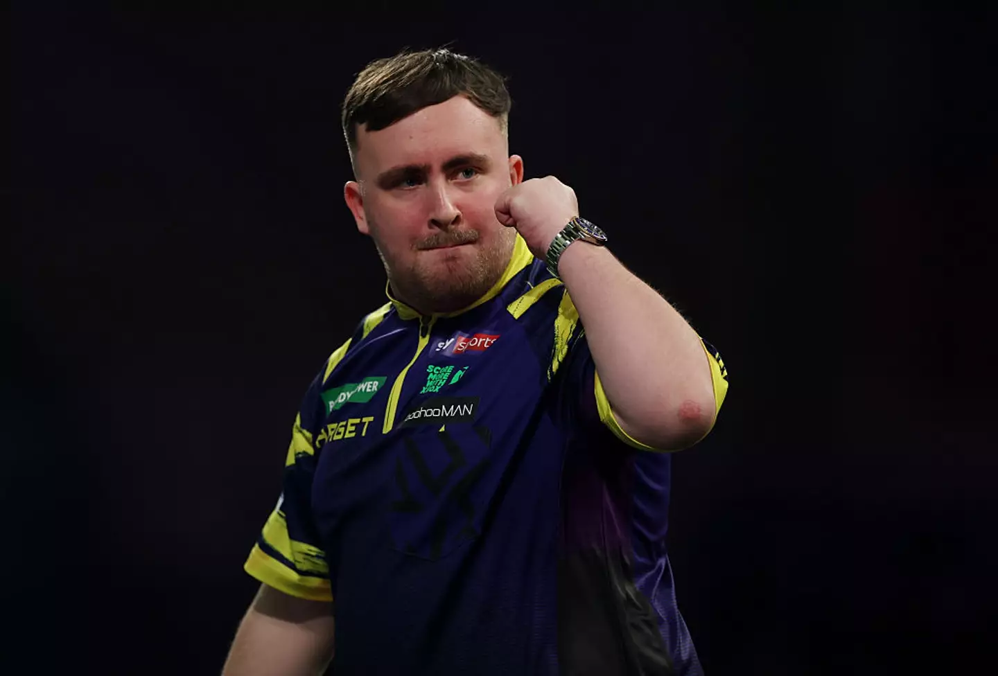 Luke Littler will compete in the PDC World Darts Championship final. (Image: Warren Little/Getty Images)