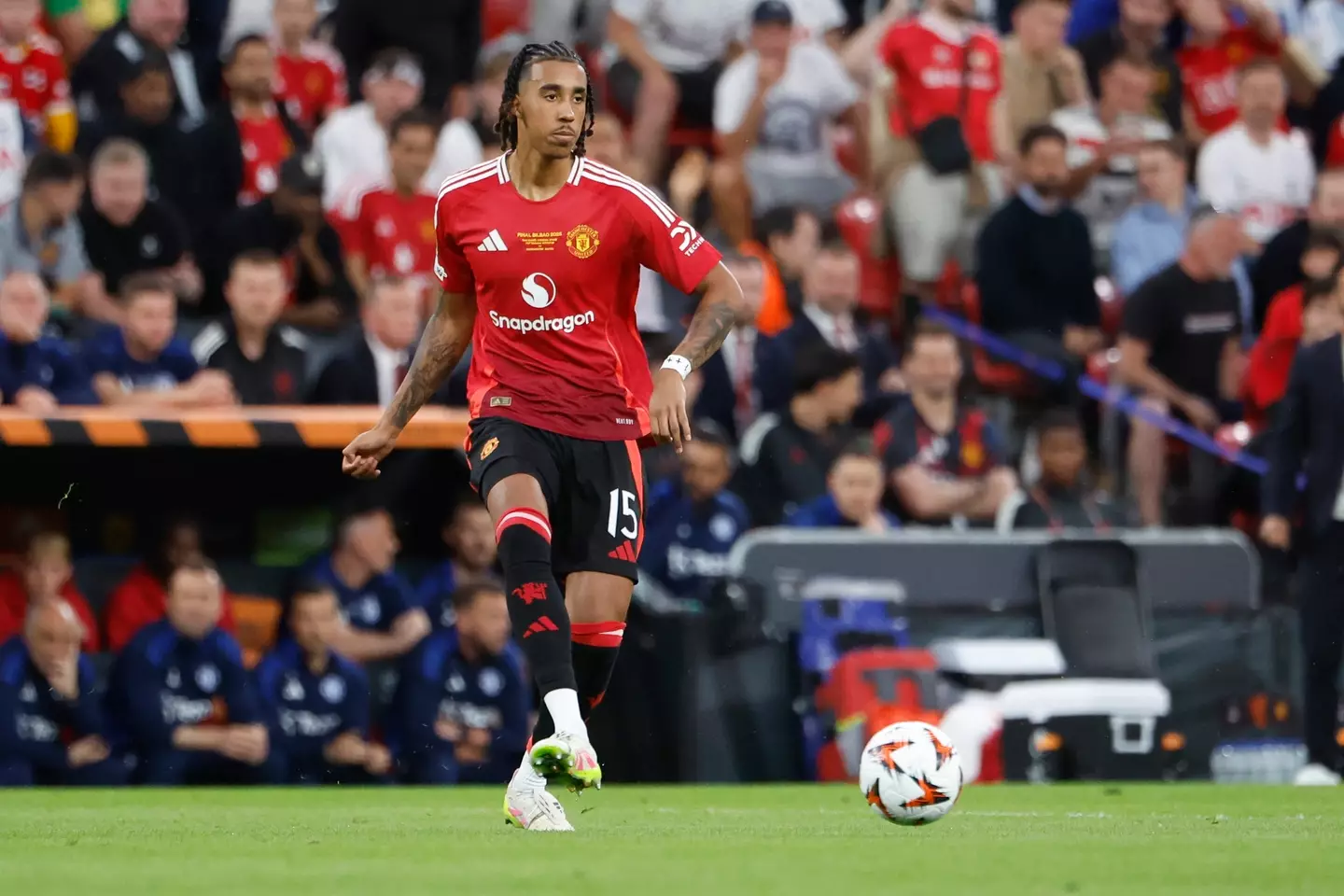 Leny Yoro in action for Manchester United. Image: Getty