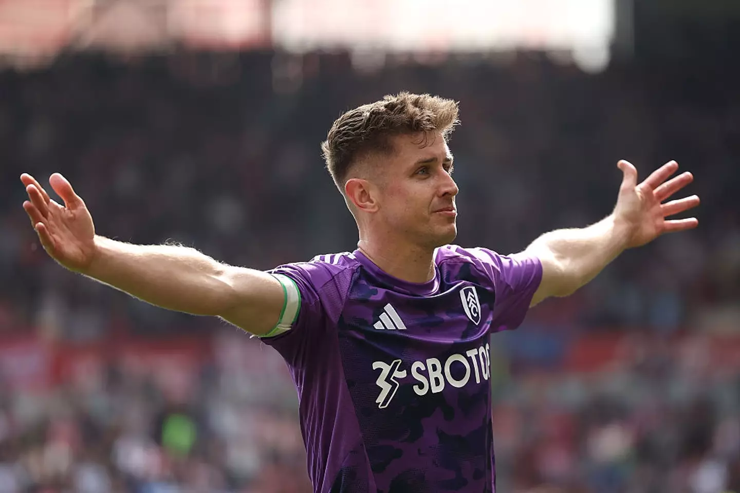 Tom Cairney has been heavily linked with a move to Wrexham. (Image: Getty)