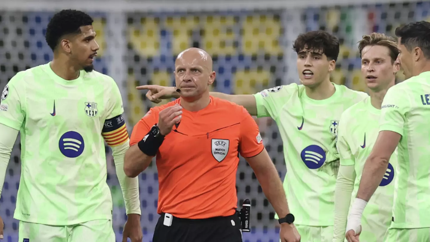 Ex-FIFA referee spots major VAR 'error' in Inter vs Barcelona as UEFA urged to investigate