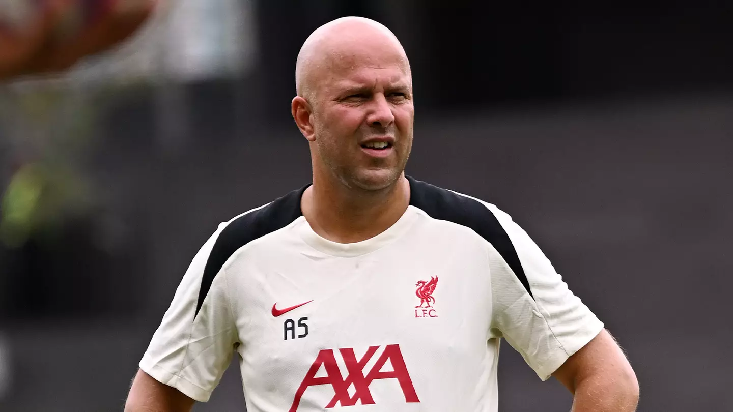 Liverpool fans convinced club is about to make another huge signing as private jet tracked to UK