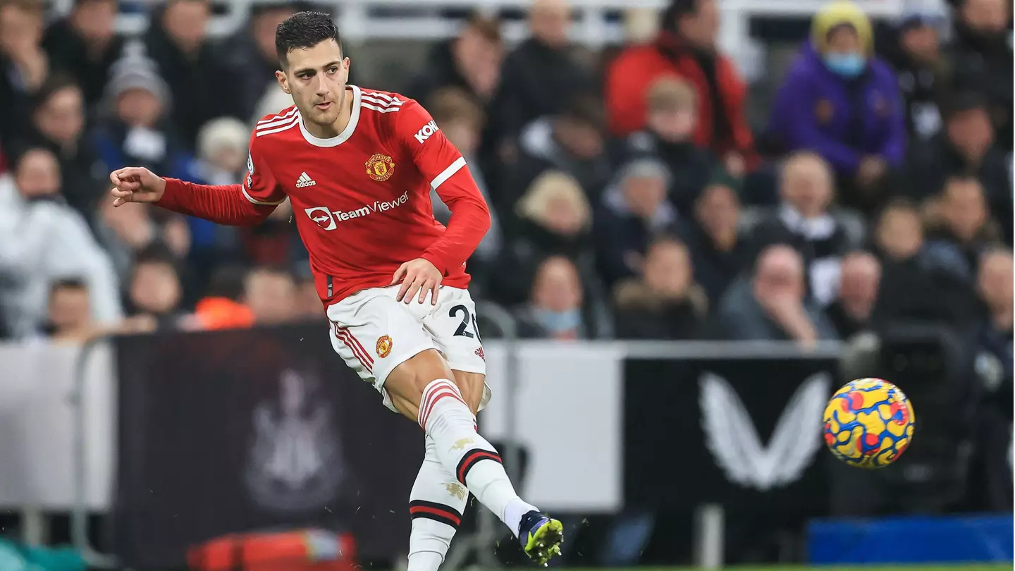 Diogo Dalot Highlights What Manchester United Players Need To Do Under Erik Ten Hag