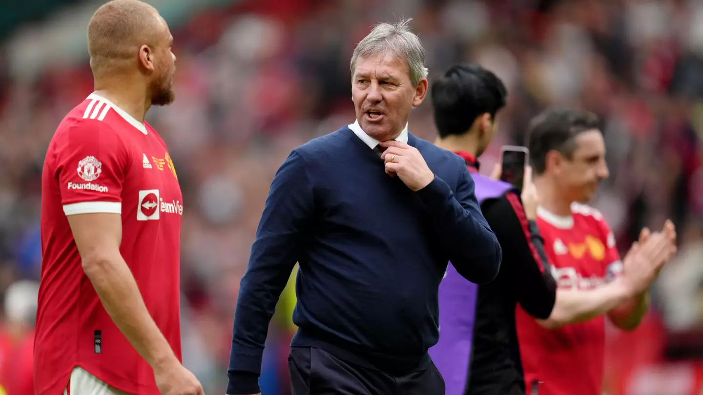 Manchester United Legend Has Given Erik Ten Hag Transfer Advice