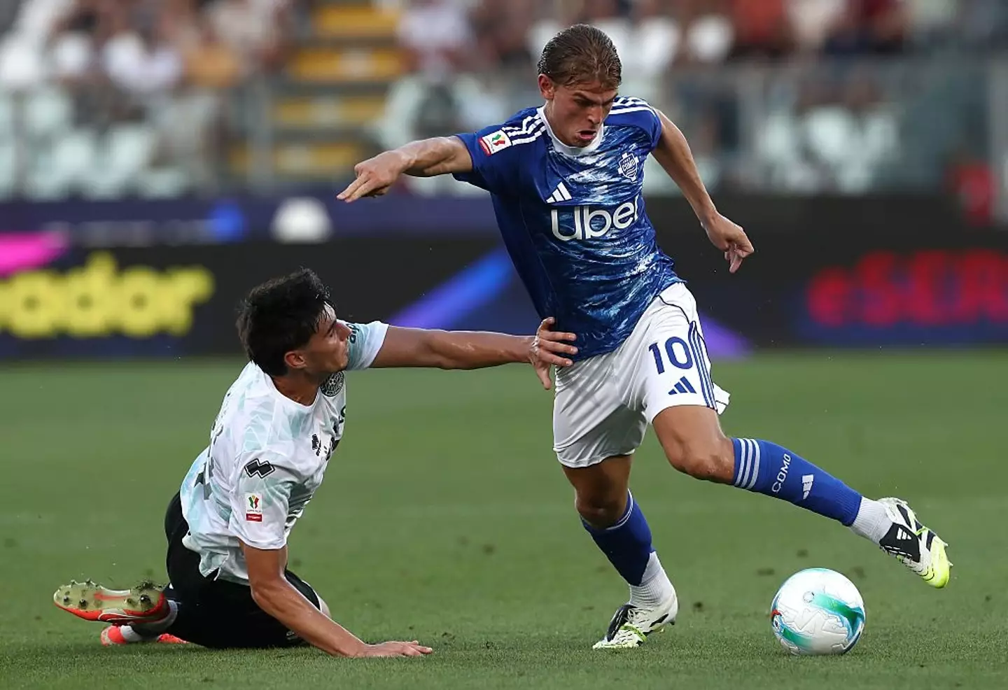 Nico Paz in action for Como (Image: Getty)