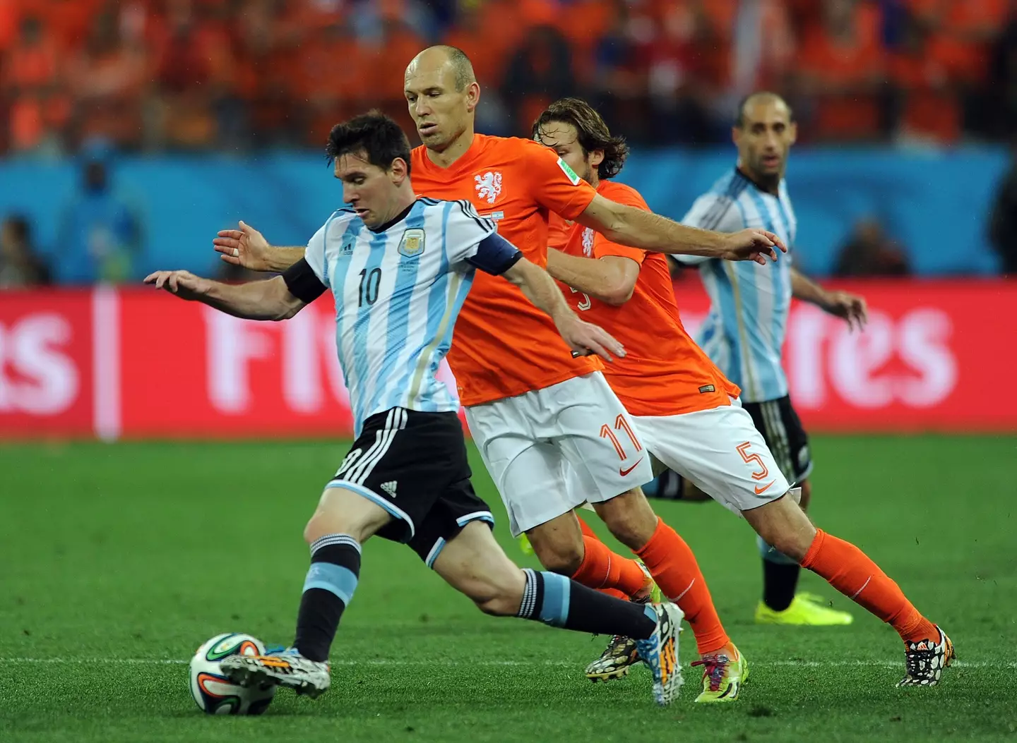 Arjen Robben played against Lionel Messi on multiple occasions in his career. Image: Getty