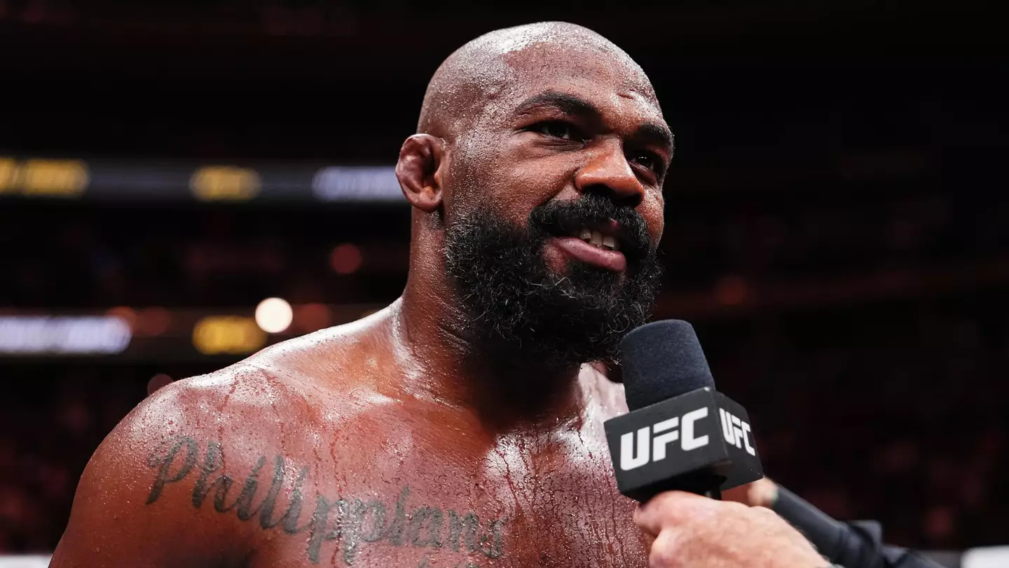 Jon Jones leaves UFC fans confused as he drops bombshell update on superfight with Tom Aspinall