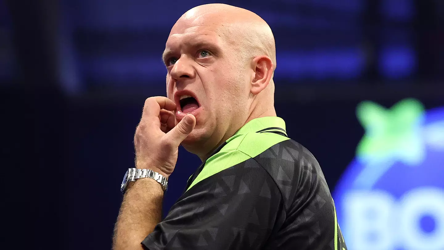 Darts Player 'Worried' About Michael van Gerwen After Issue at 'Home'