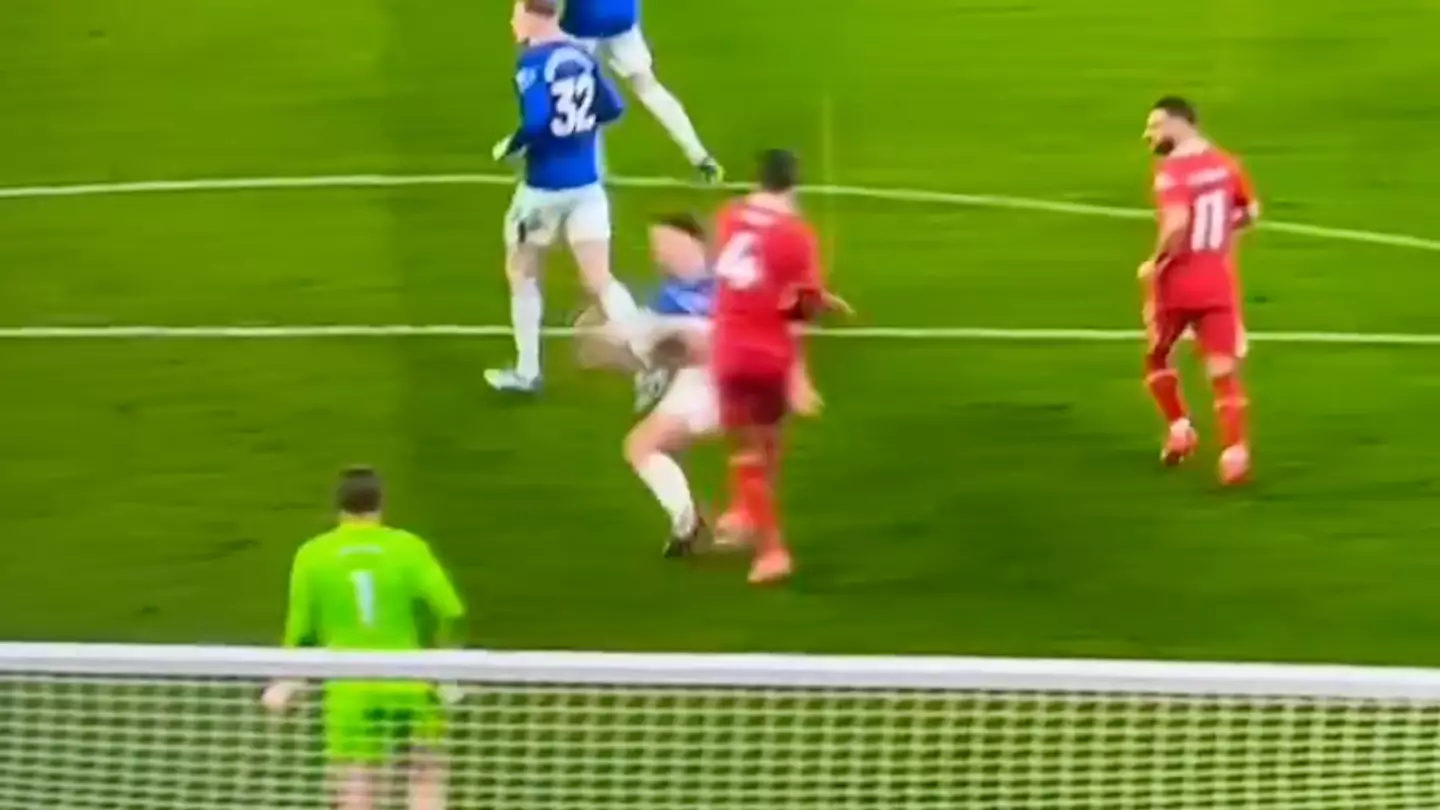 Fans spot what Virgil van Dijk did to James Tarkowski in off-the-ball moment after controversial VAR decision