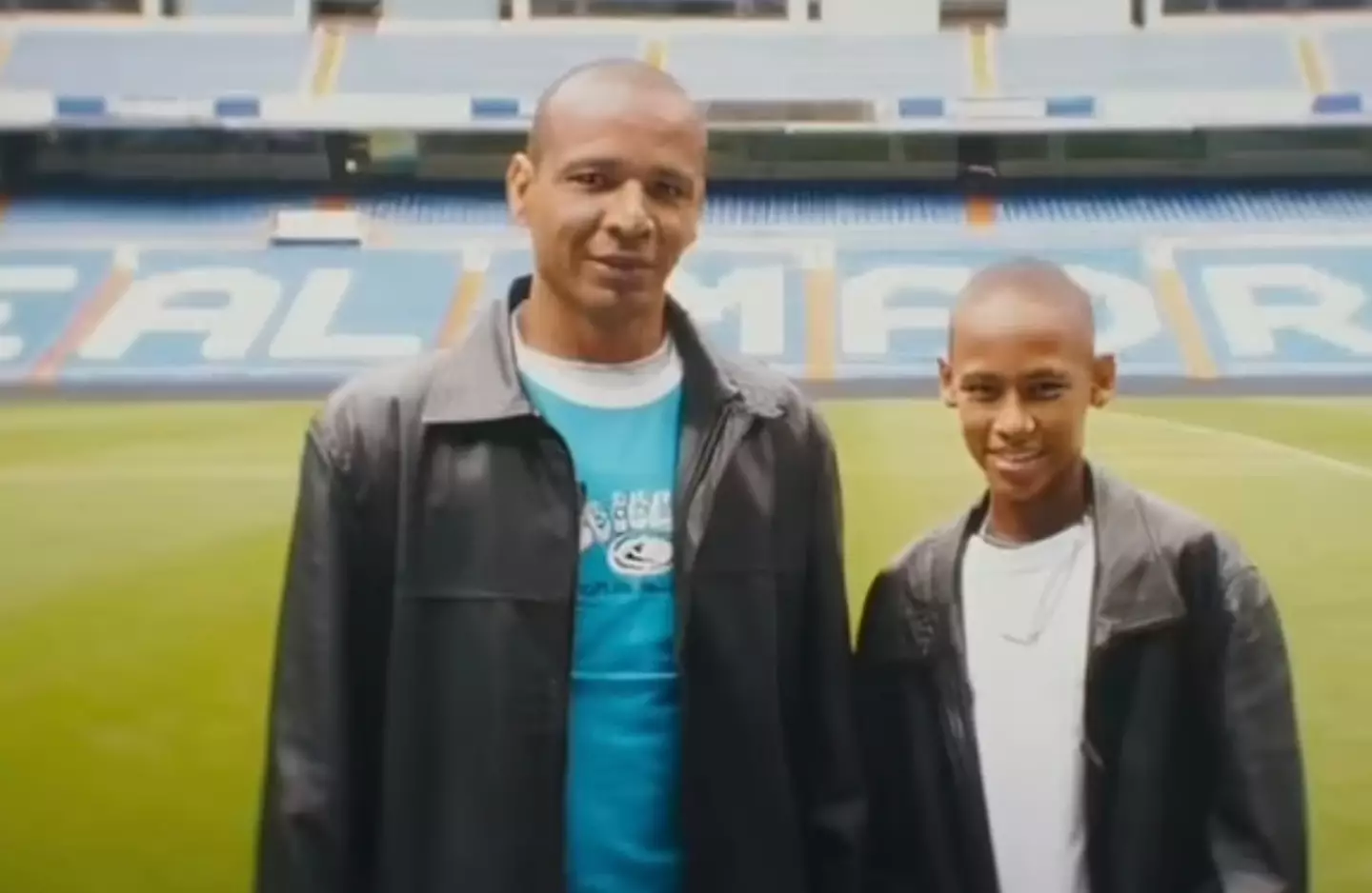 Pictures have emerged of Neymar during his trial with the club (Image: AS)