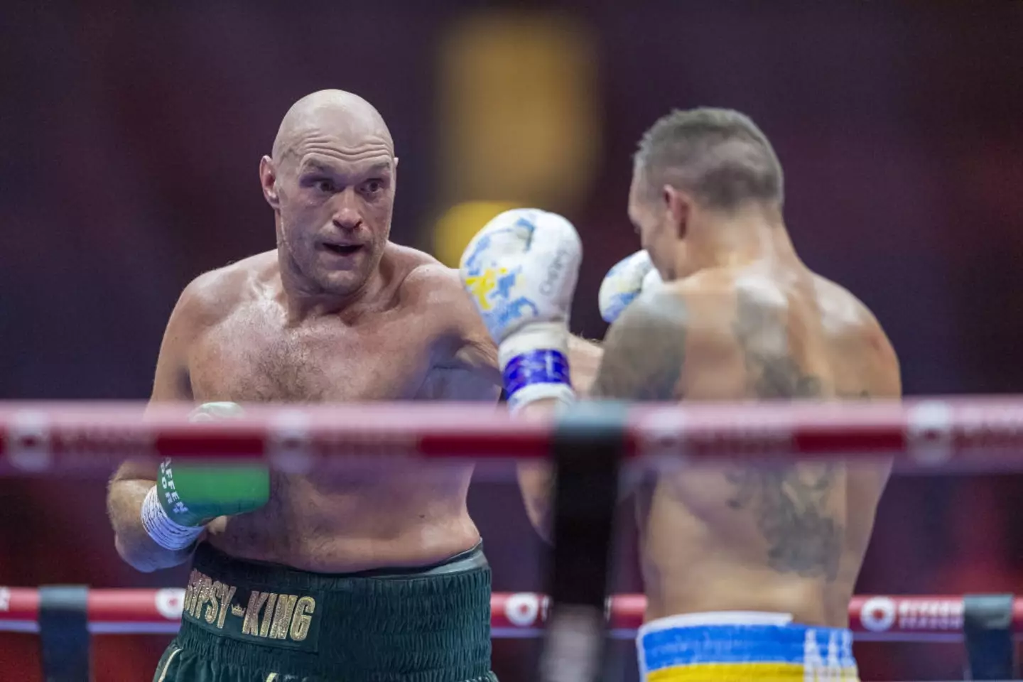 Oleksandr Usyk and Tyson Fury in action in Riyadh in May (Image: Getty)