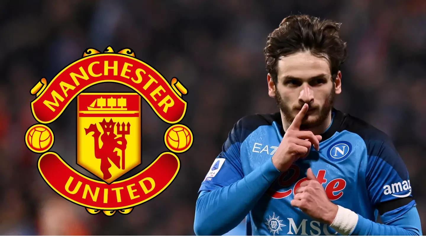 Khvicha Kvaratskhelia to Man Utd? Respected journalist reveals what he's heard about Napoli star