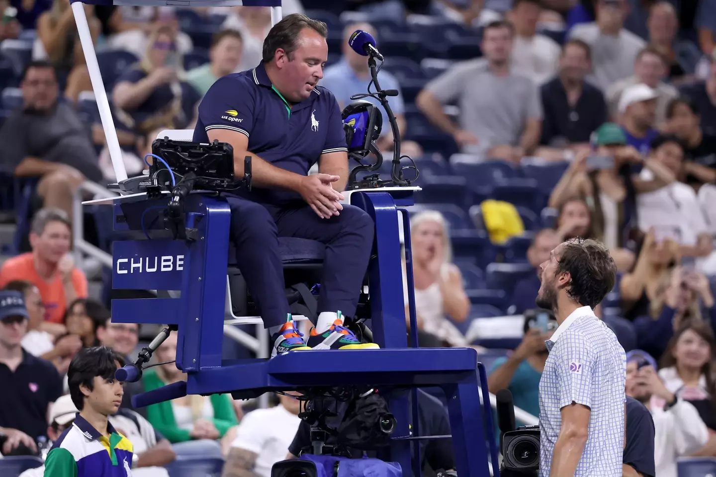 Daniil Medvedev raged at umpire Greg Allensworth. Image: Getty