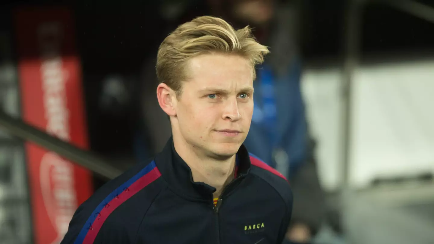 Frankie de Jong has been heavily linked with a move to Manchester United this summer. (Alamy)