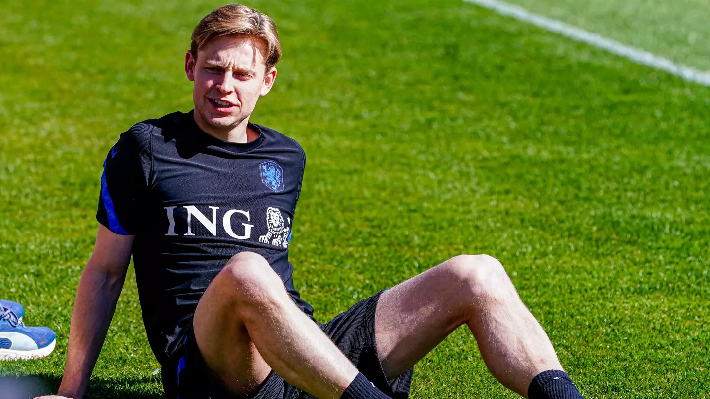 Breaking: Frenkie De Jong To Manchester United Is 90% Done