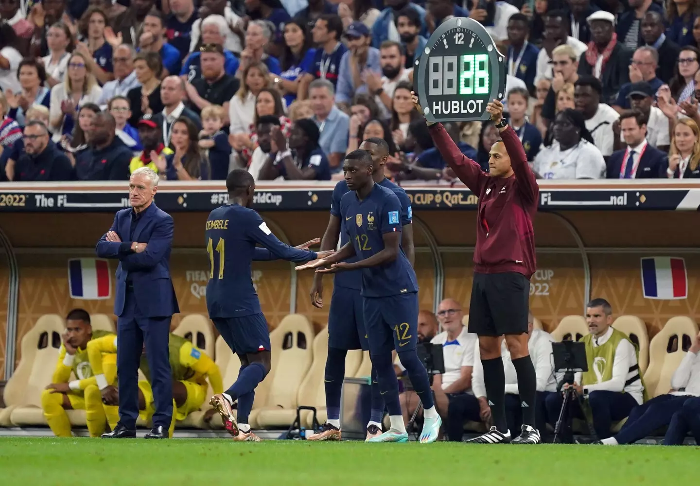 Dembele leaving the pitch. (Image