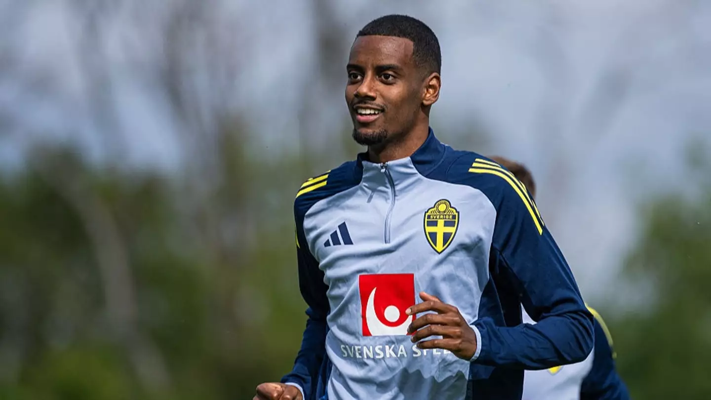 Alexander Isak Training Footage Stuns Liverpool Fans After Newcastle Exile
