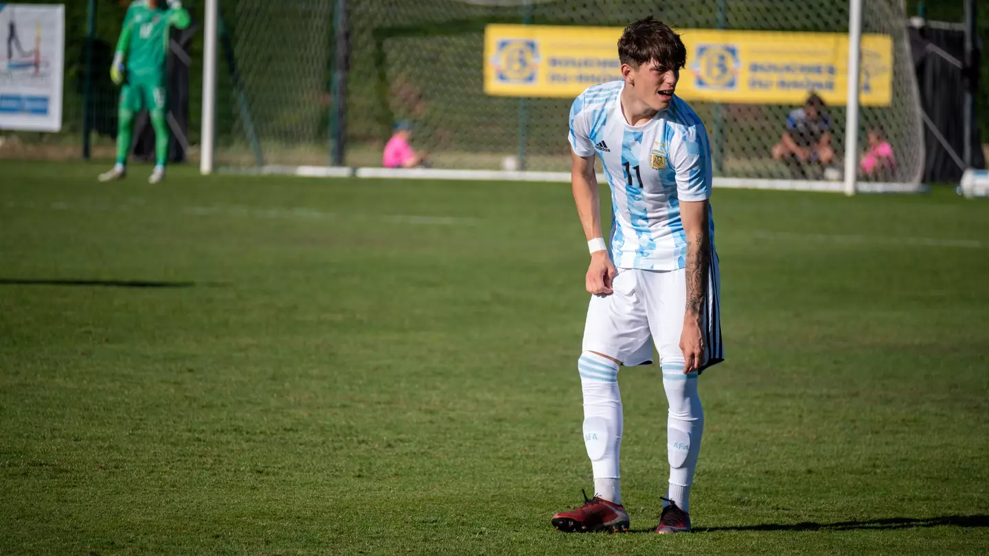 Alejandro Garnacho in action for Argentina's under-20 side.