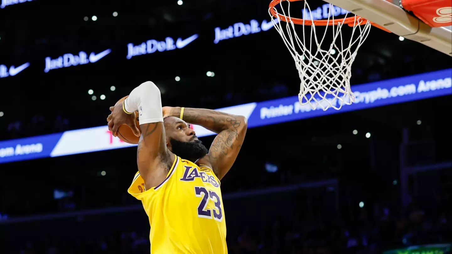 Illegal Stream LeBron James was Caught Using Shut Down in Sting