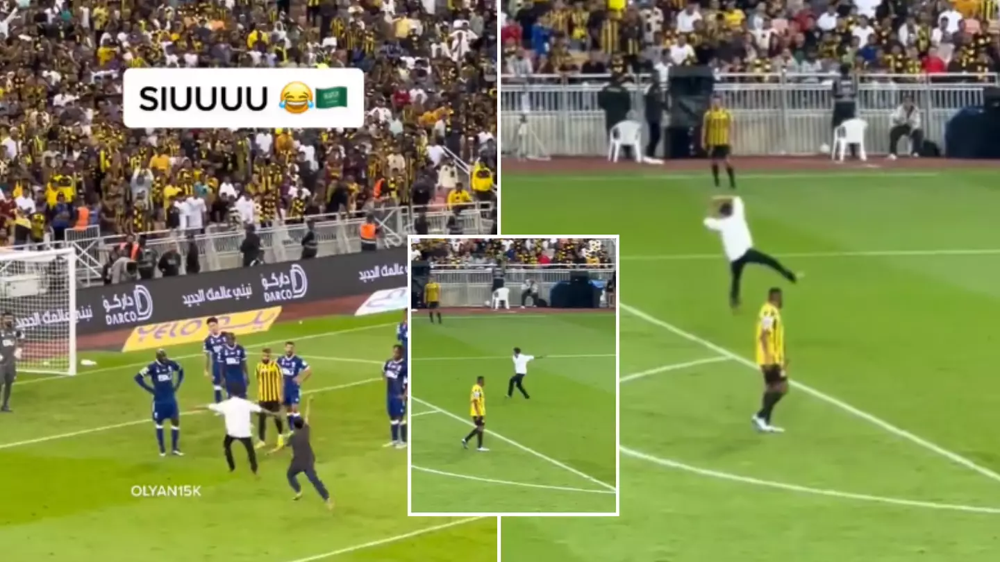 Fans storm the pitch and hit the 'Siu' to celebrate Cristiano Ronaldo's move during Saudi league match