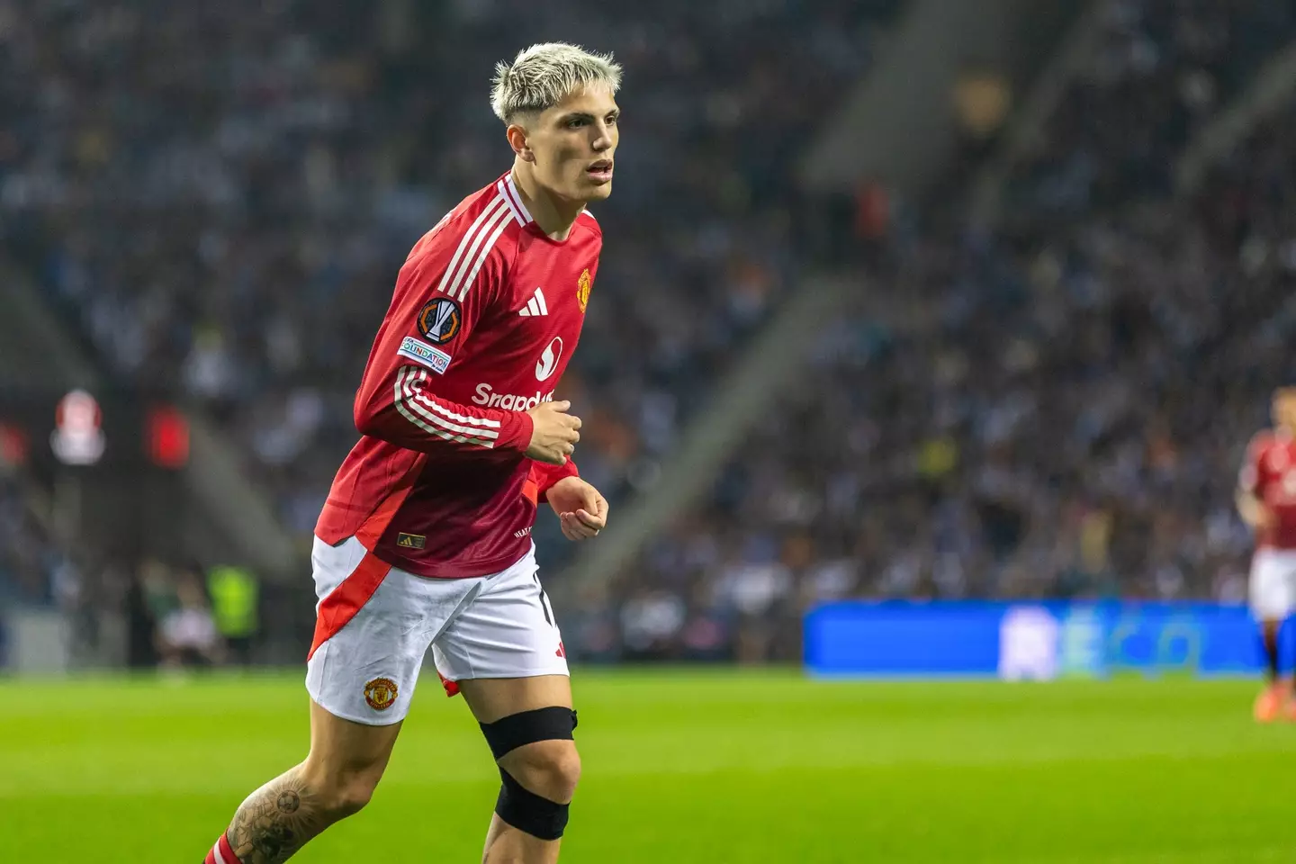 Alejandro Garnacho in action for Manchester United. Image: Getty