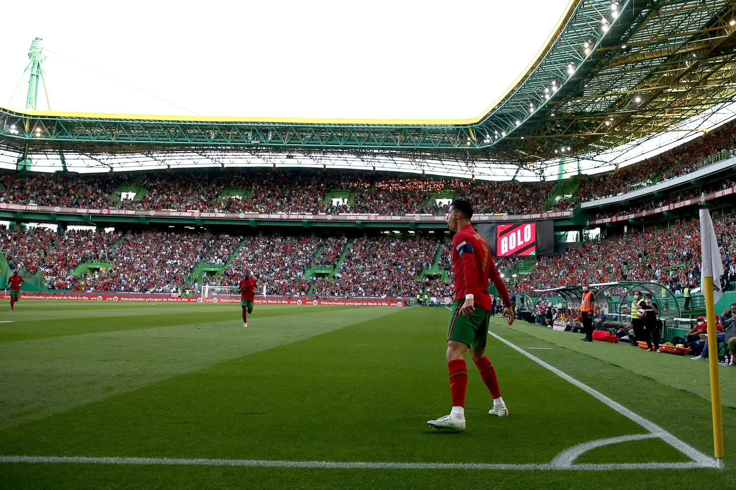 Ronaldo celebrates in traditional style. Image: Alamy