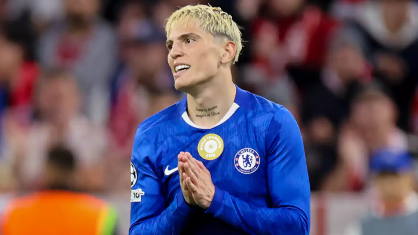 Garnacho’s Behaviour at Man Utd Led to Three Senior Players 'Stepping In' Before Chelsea Move