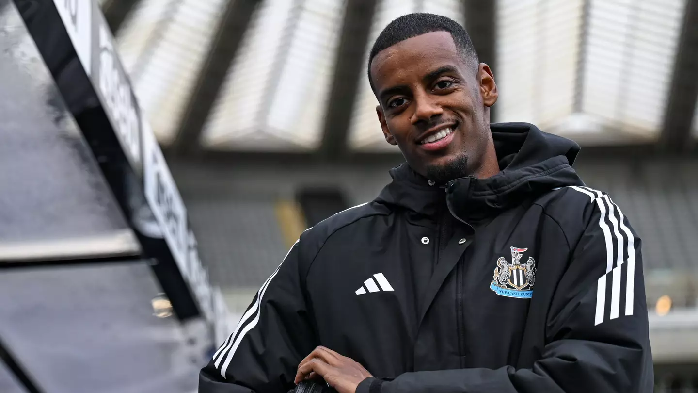 Shock club hijack Liverpool's bid for Alexander Isak as Newcastle striker 'names preferred club'