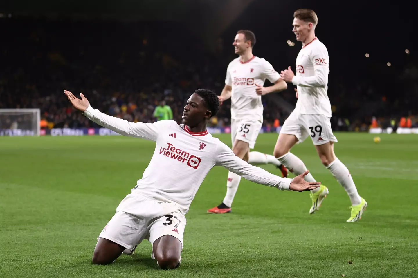 Kobbie Mainoo celebrates scoring against Wolves. Image: Getty