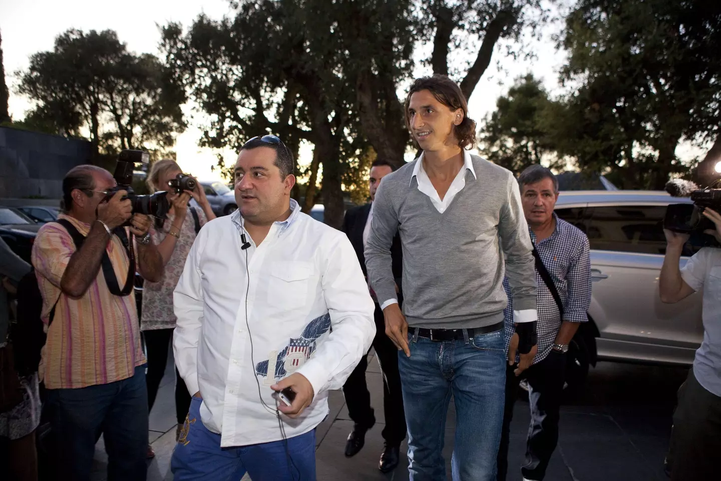 Zlatan Ibrahimovic with Mino Raiola to sign for Barcelona. Image: Alamy