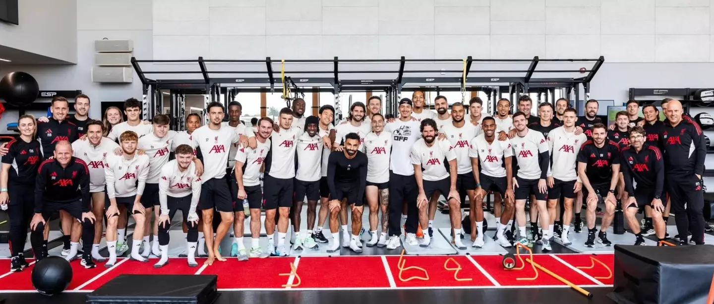 Darwin Nunez's leaving photograph (Credit:VirgilvanDijk/IG)