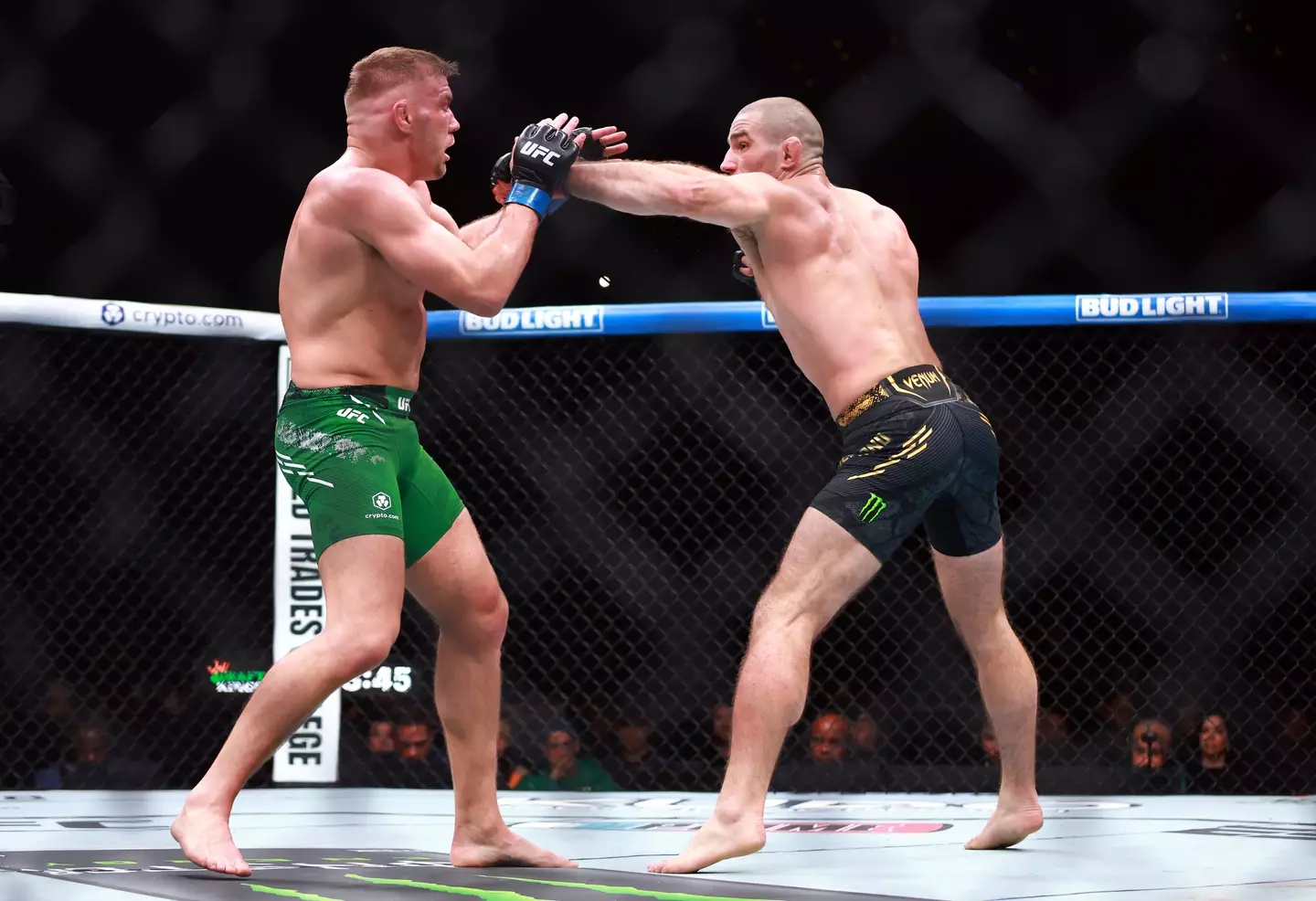 Sean Strickland during his fight against Dricus Du Plessis at UFC 297. Image: Getty