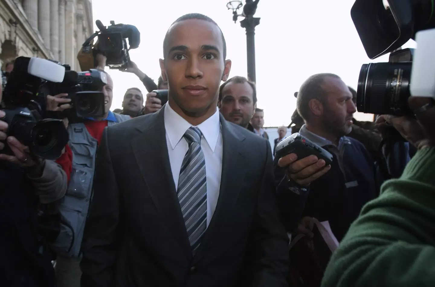 Lewis Hamilton arriving to the hearing in Paris back in 2007 (Getty)