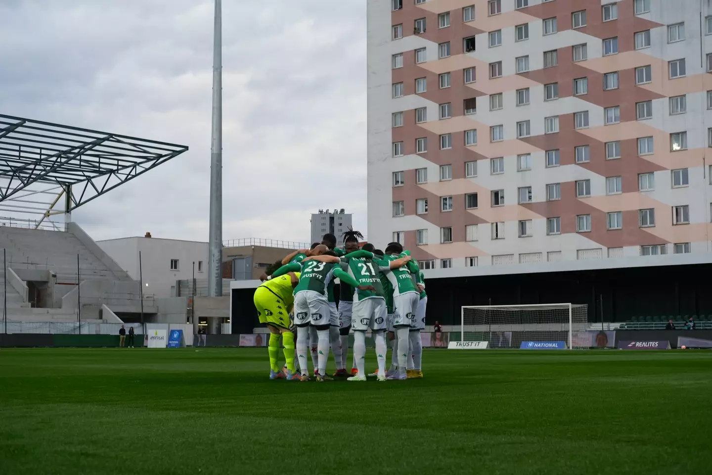 The town is behind Red Star as the team gears up for a crucial final game.