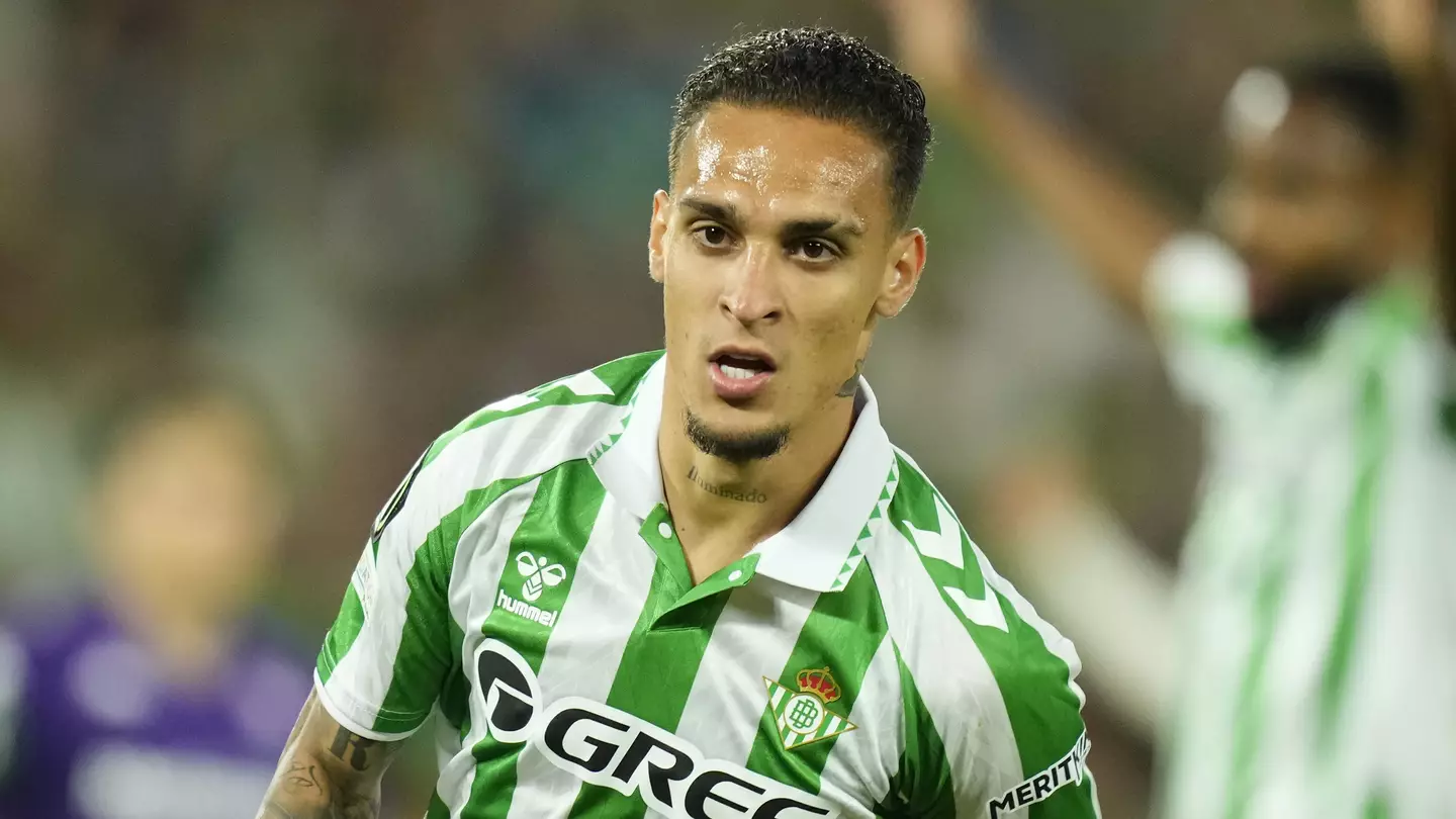 Antony linked with move to shock Premier League club as Man Utd set 'new asking price' after Real Betis loan