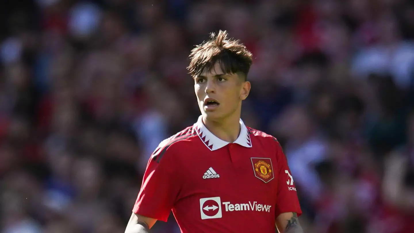 Erik ten Hag should avoid last years Manchester United mistake with Alejandro Garnacho this season