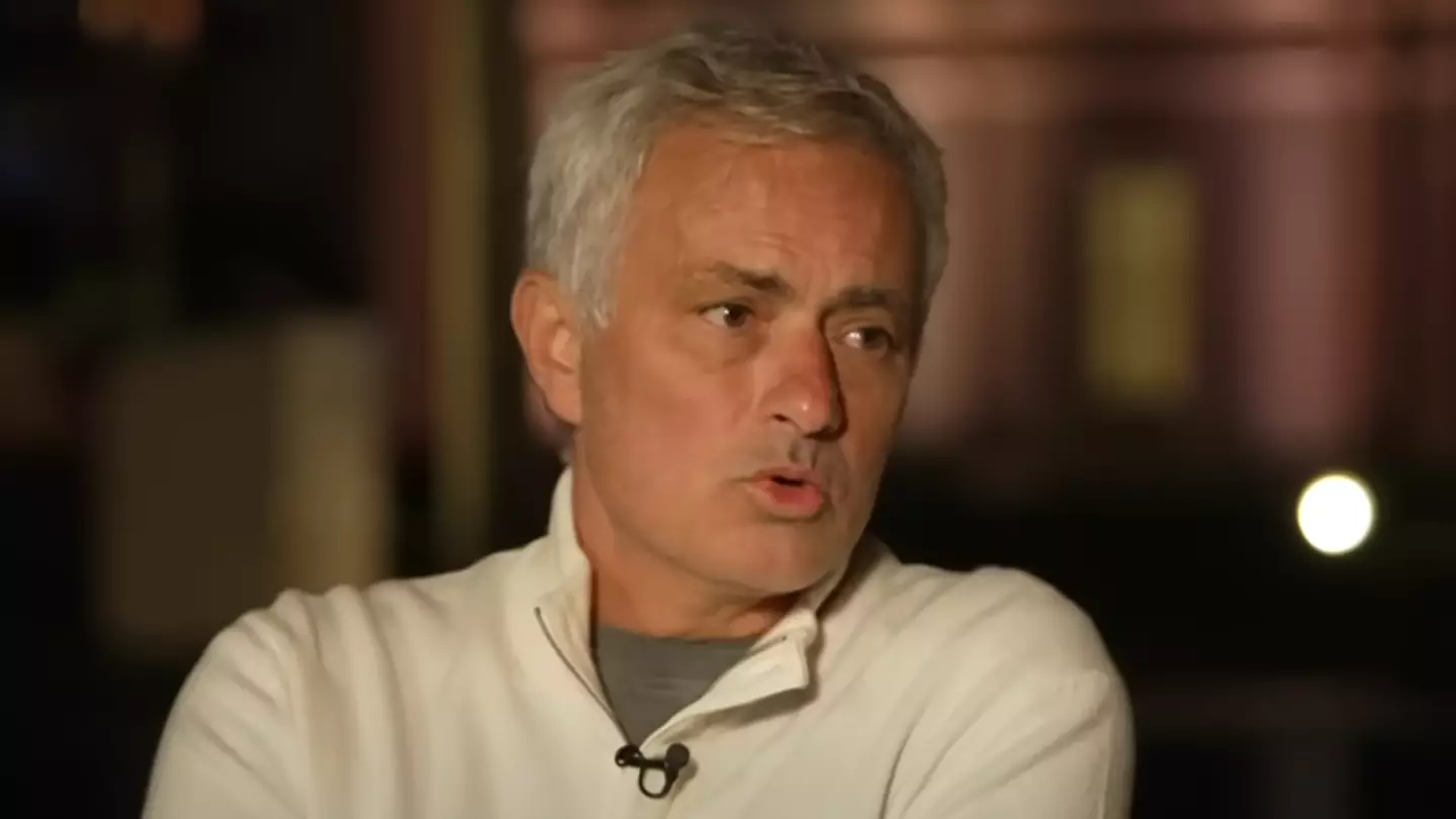 Jose Mourinho finally sends apology to former player and explains why he dropped him in huge game 21 years ago