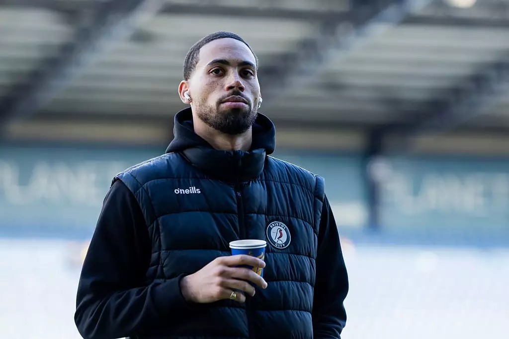 Zak Vyner was the first player to join Wrexham in the transfer window. (Image: Leila Coker/Getty Images)