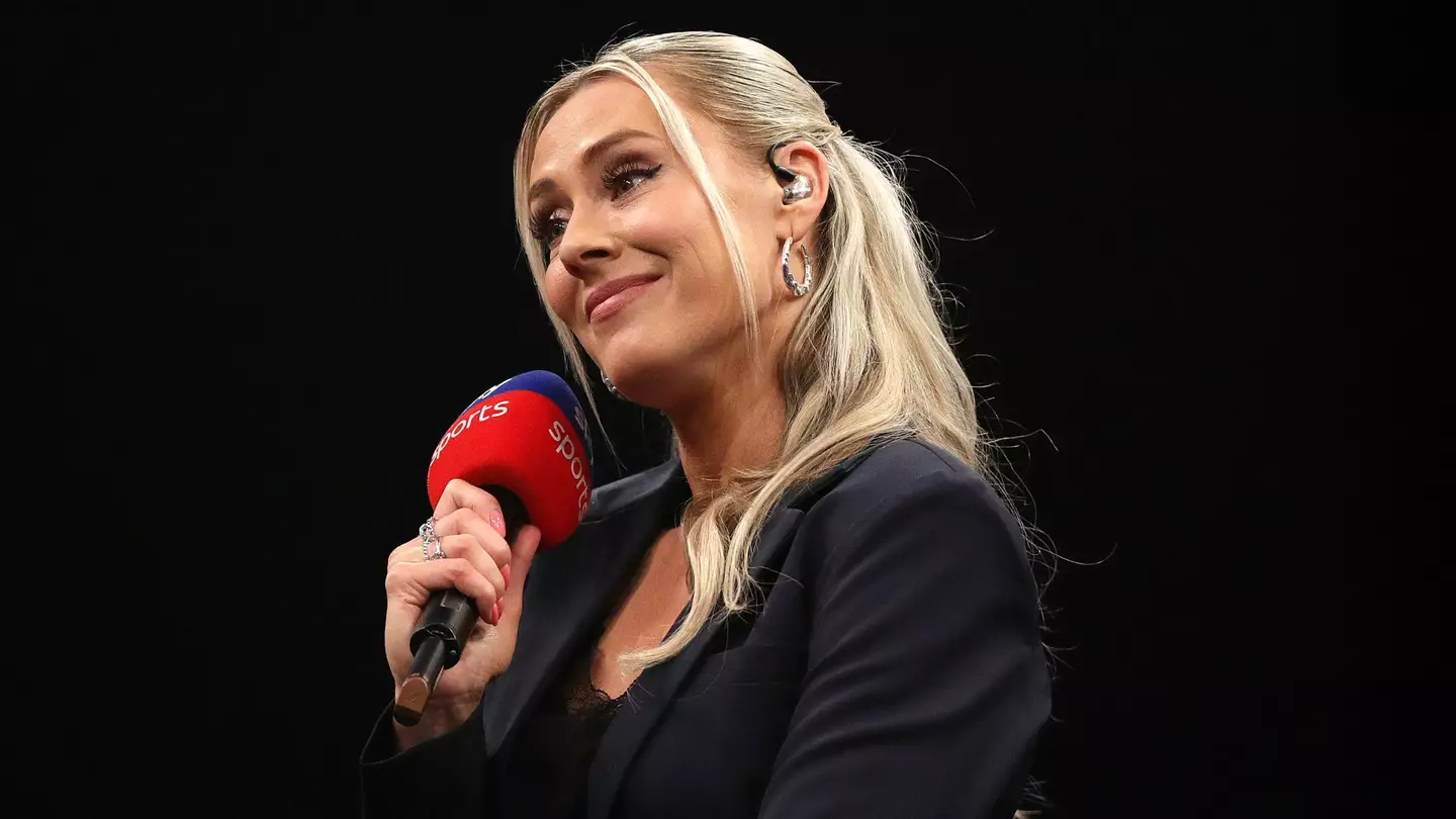 Emma Paton deletes viral seven-word tweet about Premier League Darts controversy while live on Sky