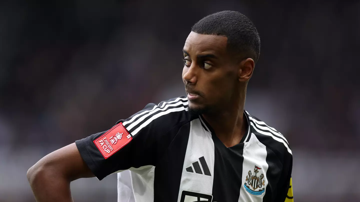 Newcastle draw up three-man striker wishlist to replace Alexander Isak as David Ornstein drops transfer bombshell