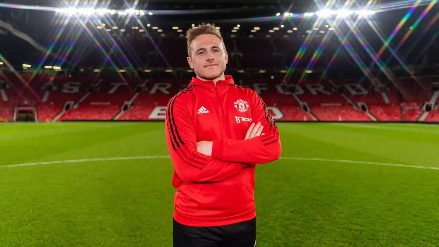 Woolston announced his early retirement from football during the 2021/22 campaign. (Man Utd)