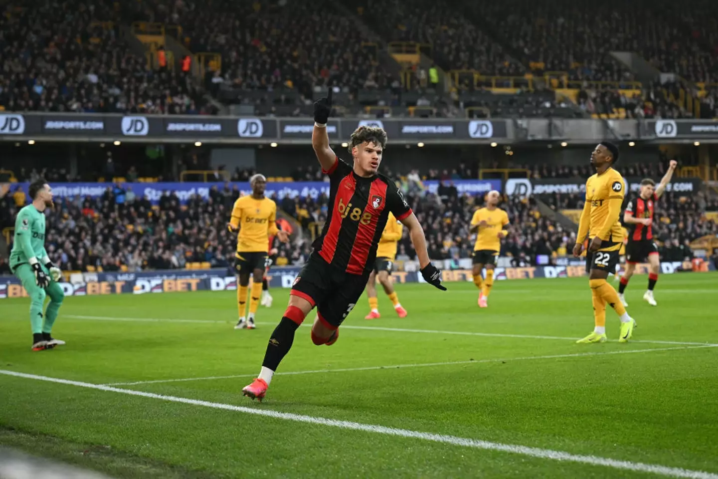 Milos Kerkez has been linked with Liverpool (Credit:Getty)