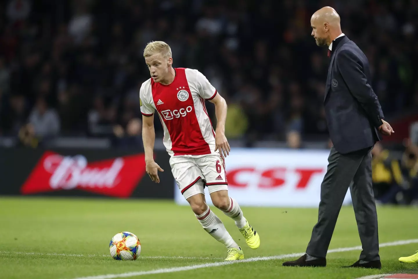 Donny van de Beek under Erik ten Hag at Ajax. (Alamy)