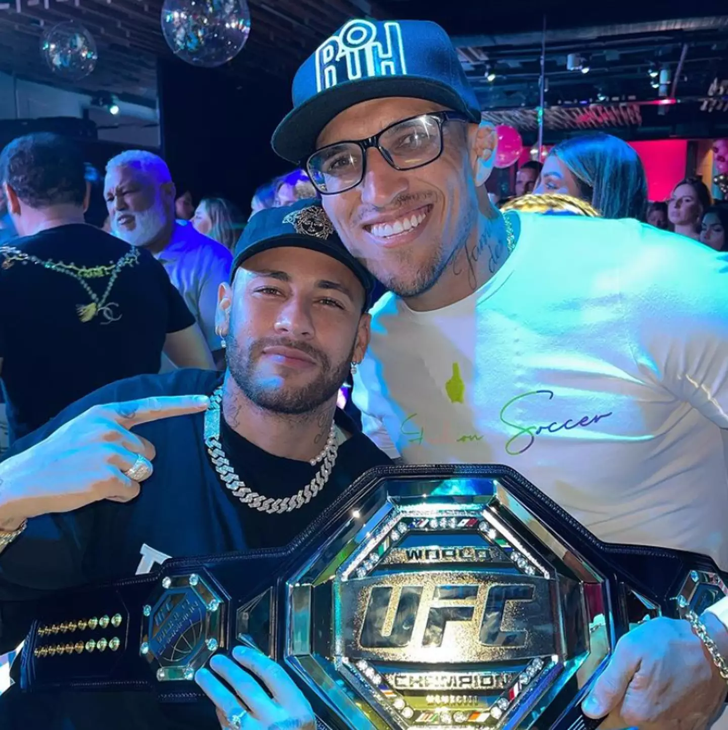 Image: Charles Oliveira